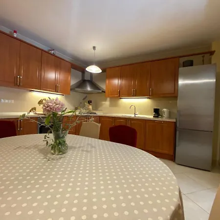 House Josip Apartament *