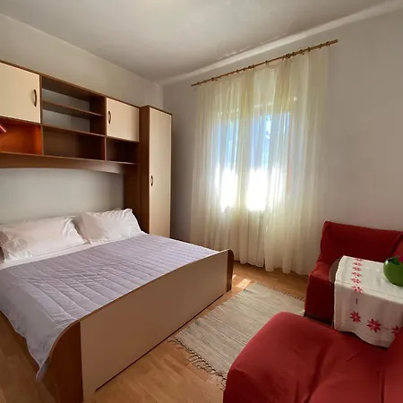 Apartament House Josip