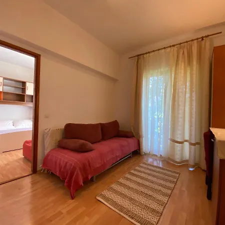 House Josip * ماكارسكا