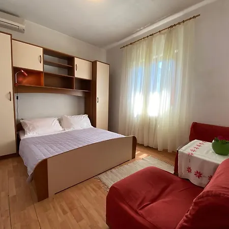 House Josip ماكارسكا