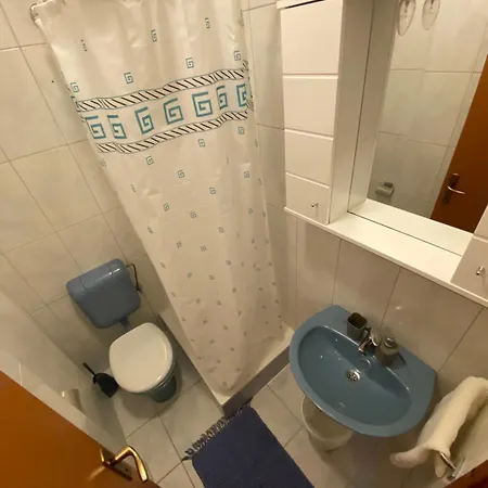 House Josip شقة *